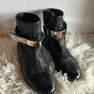 Giuseppe Zanotti Shoes | Giuseppe Zanotti Black Leather & Gold Metal boots